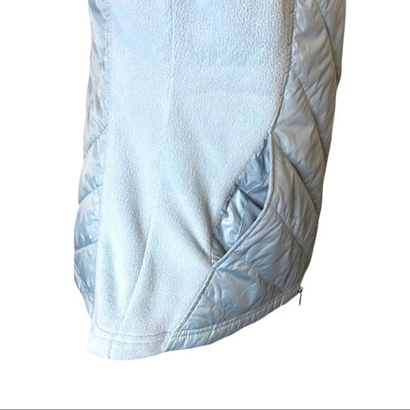 Columbia Womens Puffer Vest  - Picture 4 of 5